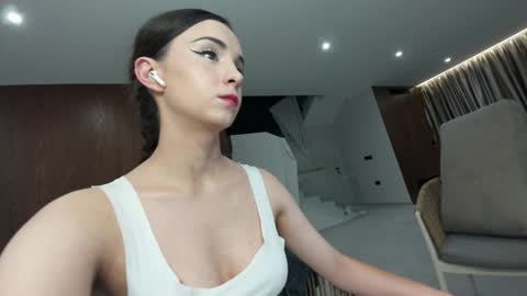 Erik and Alice online show from February 14, 7:11 am