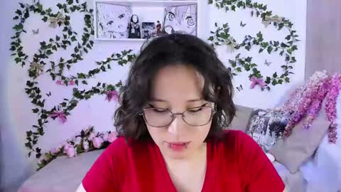 liasama online show from December 31, 4:38 am