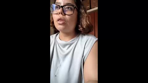 eimy_saenzz online show from March 7, 6:30 pm