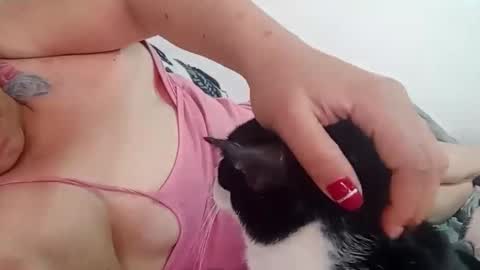 Eirene online show from January 26, 3:25 pm