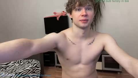 Eitan online show from March 11, 7:58 pm