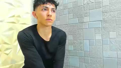 Elan Giralon online show from November 11, 10:23 pm