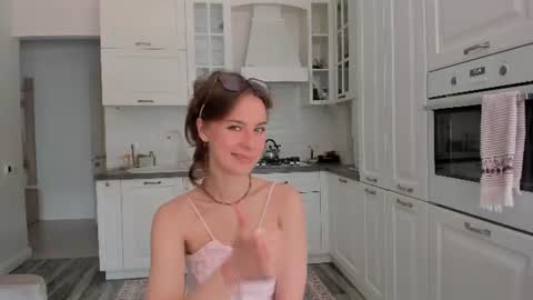 ELA 3 online show from July 3, 6:51 am