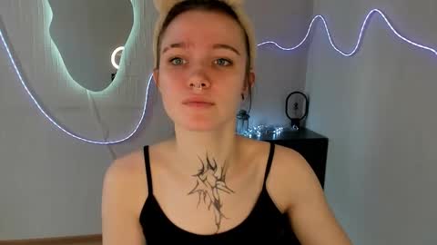 elastikiss online show from March 9, 5:45 am