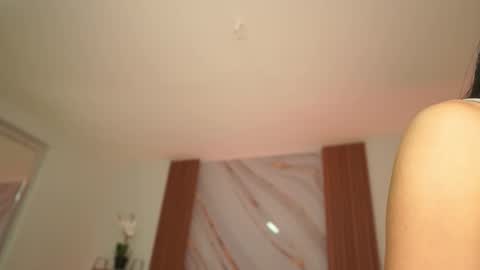 Elasummeer online show from March 4, 12:02 pm