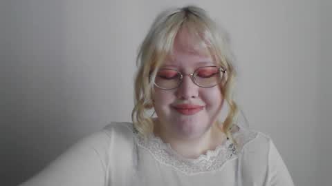 elayne_sweet online show from March 1, 8:40 am