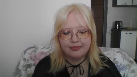 elayne_sweet online show from March 19, 8:09 am
