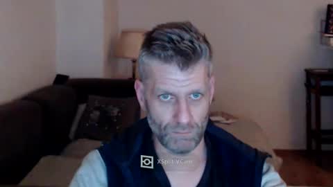 Snapshot of elculiador2207 chatting on February 6, 9:28 pm Timm online show from February 6, 9:28 pm