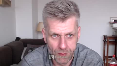 Snapshot of elculiador2207 chatting on February 2, 8:02 am Timm online show from February 2, 8:02 am