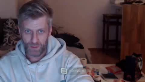 Snapshot of elculiador2207 chatting on January 15, 11:40 pm Timm online show from January 15, 11:40 pm