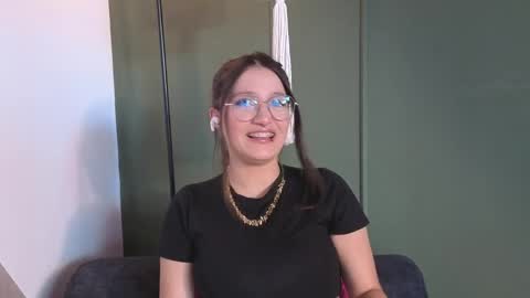 Elecktra online show from May 14, 8:29 pm