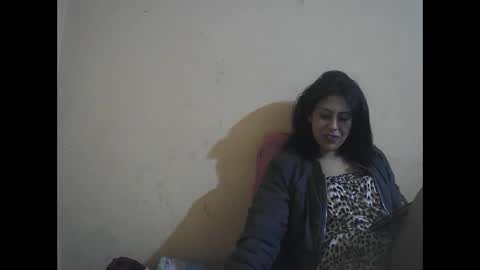 Isabella online show from September 29, 8:35 am