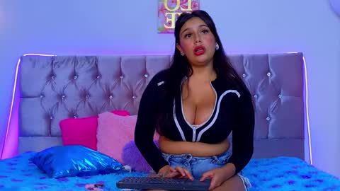 electra__moon online show from February 3, 6:40 am