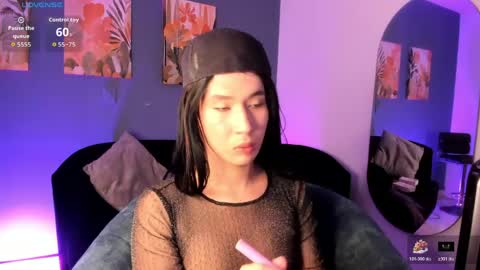 electra_gosselin online show from May 14, 1:04 am