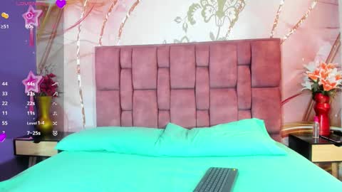 ELENA online show from February 17, 12:48 pm