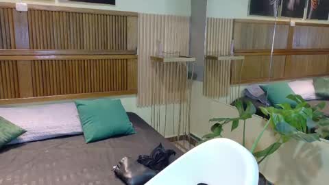 eli666uwu online show from April 25, 12:07 pm