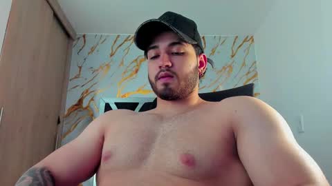 Elian online show from March 27, 2:29 pm