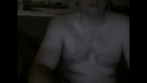 Snapshot of eliassxxx chatting on October 26, 3:29 am eliassxxx online show from October 26, 3:29 am
