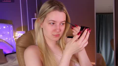 Elina online show from February 24, 1:13 am