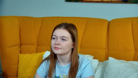 elinavale online show from March 9, 5:23 am