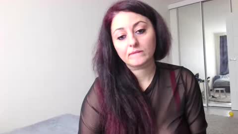 Elinor Lindy online show from February 11, 10:58 am