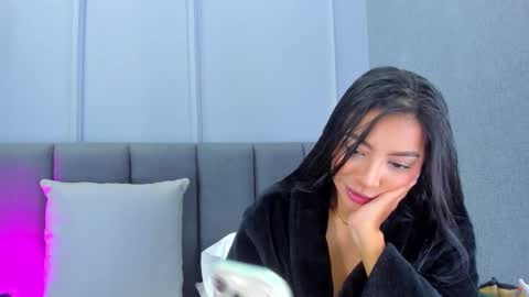 Elisa online show from March 21, 10:35 pm