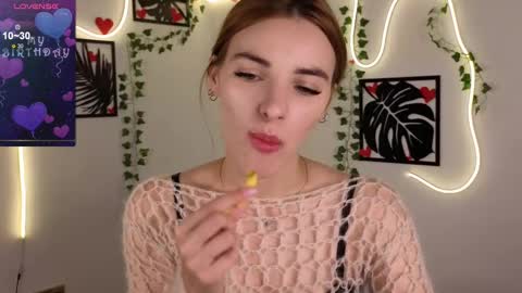 Mary online show from February 22, 10:18 am