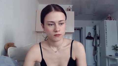 Elis online show from March 20, 5:23 am