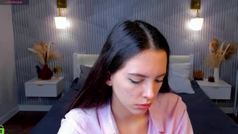 Elise online show from April 9, 1:09 am