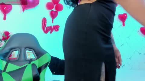 E L I S S A online show from February 18, 2:33 am