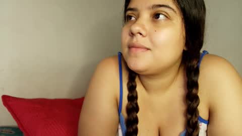 Eliss online show from December 5, 7:40 am