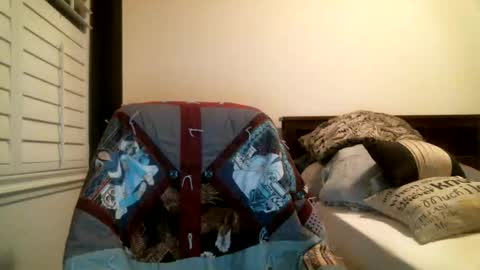 EliteTreat online show from October 21, 2:05 am