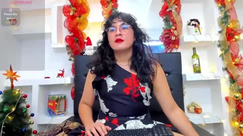 elith_berry69_ online show from January 6, 9:11 pm
