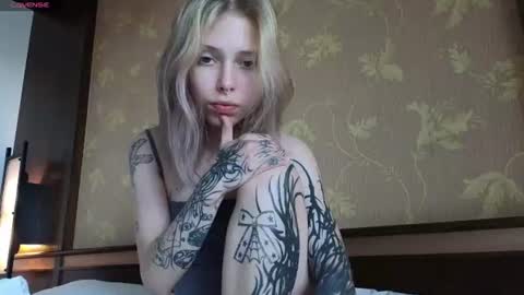 Elizabeth online show from June 20, 9:48 am