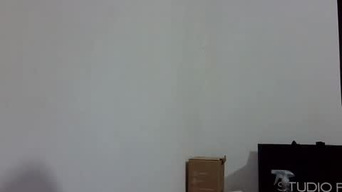 Elizabeth Martinez  online show from November 9, 8:44 pm