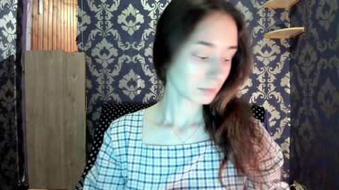 elizabethrice online show from February 9, 10:32 pm