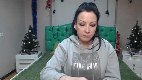 ElizabethSho online show from December 27, 9:11 pm