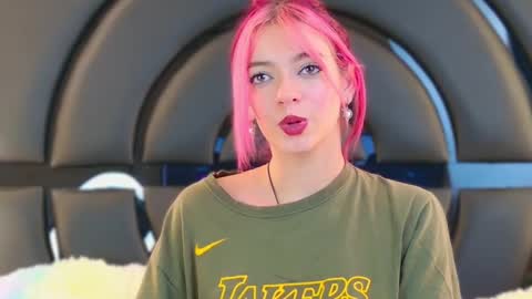 Elizabet online show from February 10, 8:31 pm