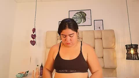 Snapshot of elizawiliamst chatting on September 23, 12:21 pm Eliza online show from September 23, 12:21 pm