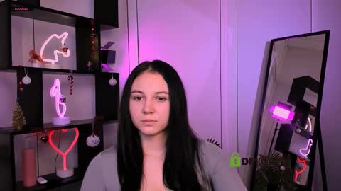 ella_coco online show from January 7, 7:52 pm