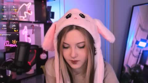 ella_coco online show from January 10, 7:47 am