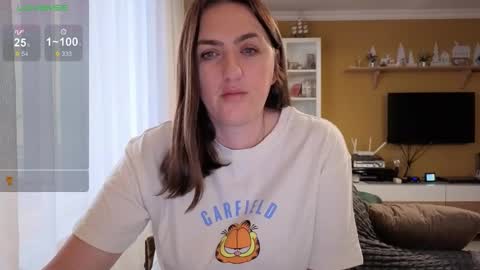 Ella  Max online show from February 2, 6:32 am