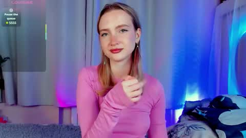 Ella online show from November 30, 2:46 pm