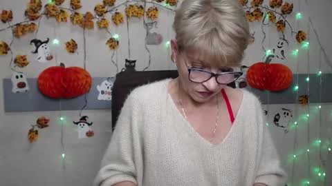 EllaBonito online show from October 30, 7:09 am