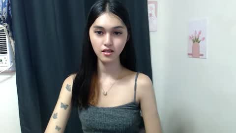 ELLA online show from November 26, 1:25 am