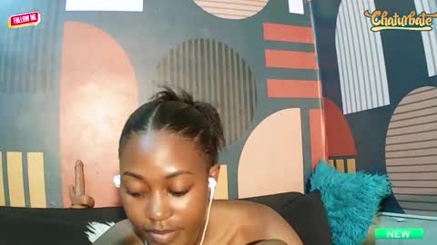 Ellanda Dolly online show from November 30, 9:00 pm