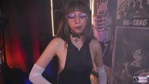 follow me on instagram .    online show from October 27, 5:02 pm