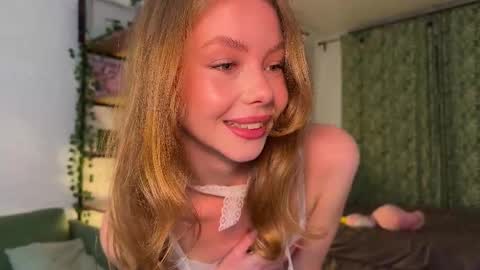 Ellie  --- Ill see you either on Friday or Saturday and definitely on Sunday  online show from December 4, 3:00 pm