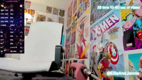 Ellie  Jonnie online show from February 12, 10:59 pm