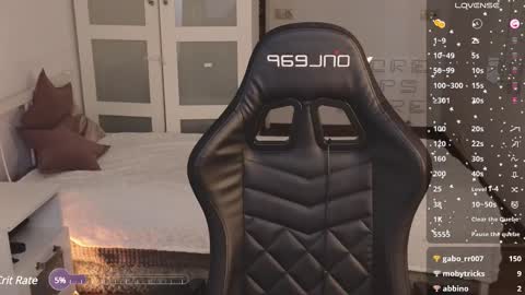 elliefrost online show from February 24, 12:30 am